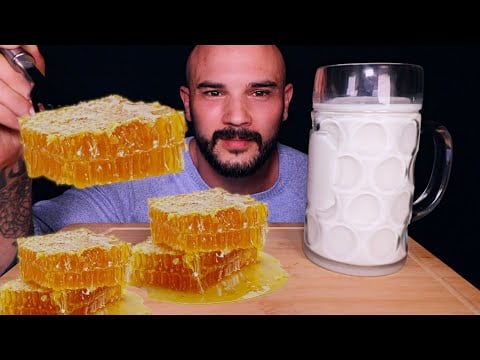Eating ASMR 🍯 Raw Honeycomb Sounds 🐝 British Male Whispering Voice 💆🏻‍♂️