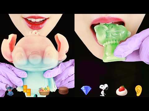 GIANT WAX CANDY ASMR WAX CANDY HONEY JELLY EATING SOUND ASMR EMOJI MUKBANG ASMR 🐶