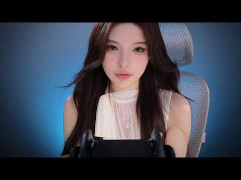 ASMR Mouth Sounds & Ear Massage 😊❤️