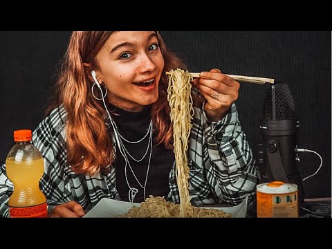 EATING NOODLES! (mukbang)