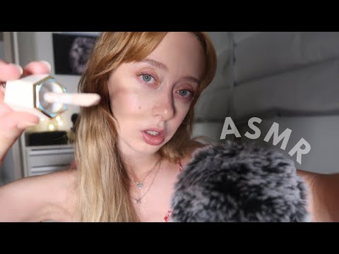 ASMR AMIGA TÓXICA TE MAQUIANDO PARA FESTA