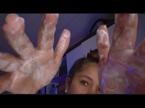 ASMR Experiência de Salão de Beleza: Cabelo e pés (lavagem, hidratação, escalda pés, esfoliação)🌿🌙