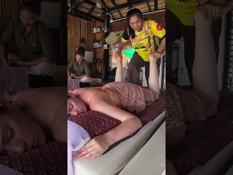 Masaje con sonidos del mar en la isla PhiPhi, #Tailandia 🇹🇭 #relax #massage #short #masaje