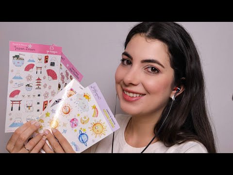 ASMR ROLEPLAY: ALUNA NOVA FAZ AMIZADE COM VOCÊ NA ESCOLA - Sweet Carol