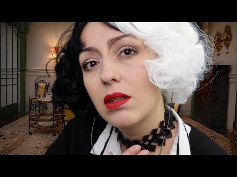 ASMR #SHORTS | CRUELLA DOING YOUR MAKE UP IN 1 MIN. Halloween ASMR