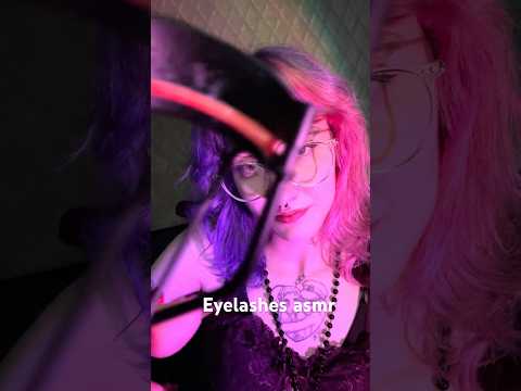 Doin your eyelashes  #tingles #visualtingle #makeup #roleplay #tapping #asmr #sleep #asmrsounds