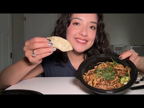 ASMR | Japanese pan noodles and potstickers 🥟