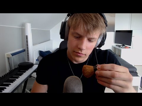 MIC BRUSHING / MOUTH SOUNDS- OliverWhispersASMR