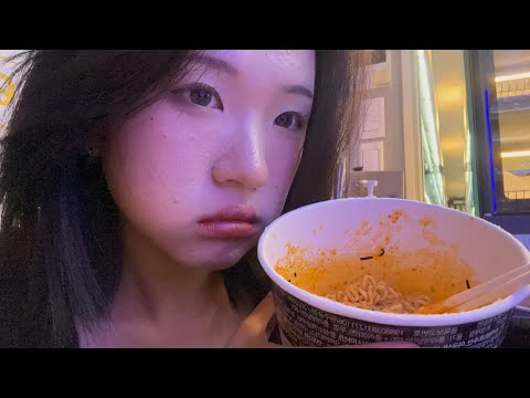 이마트 알바하다가 불닭 먹방 asmr....