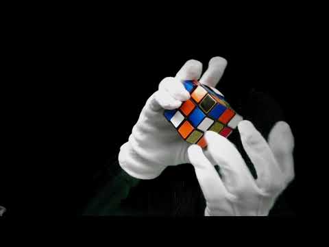 ASMR - Floating Hands with a Rubik's Cube