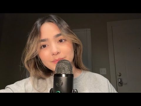 ASMR Painting You ! (mouth sounds nd such)