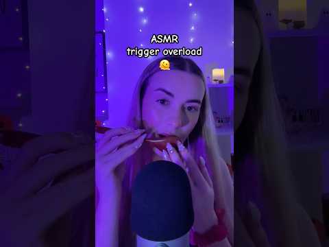 ASMR 1 million triggers in 10 seconds lets go 😦 #asmrtriggers #asmrfast