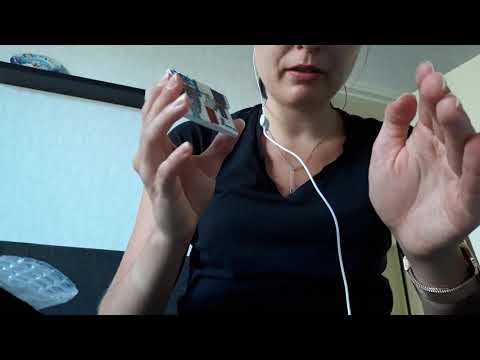 Simple asmr - bubblewrap -giftwrap - talking - visuals