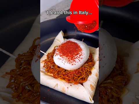 I learnt this in Italy… #food #eating #mukbang #pizza #noodles