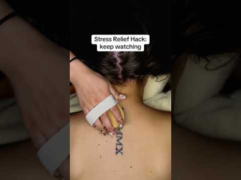 Disclaimer: Results may vary😌 #asmr #asmrmassage #asmrsleep #backscratching #hairbrushing