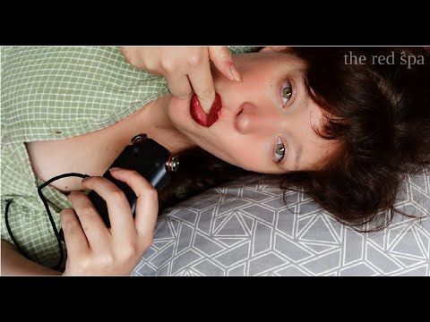 ASMR take a nap with me while I give you tingles ( mouth sounds, spit painting, inaudible, lofi)