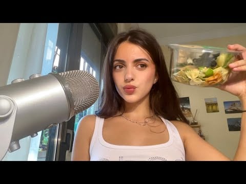 ASMR  | Comiendo ensalada de pasta 🥗 mientras charloteo 🎀