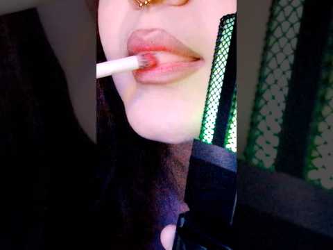 #asmr #relax #spit painting #mouth sounds