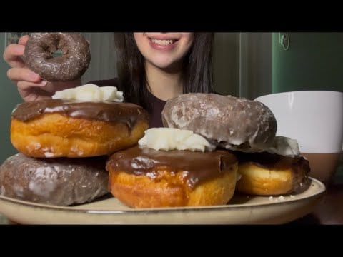 ASMR CHOCOLATE DUNKIN’ DONUTS WITH MILK