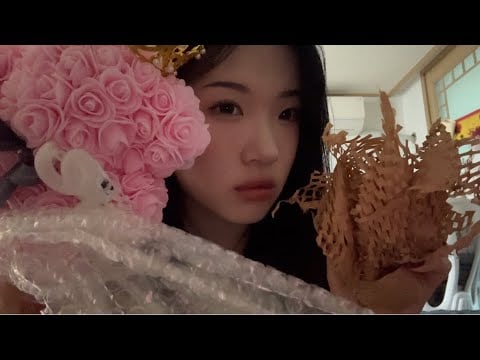 신기한 소리날 거 같은 거 만지기 asmr Touching something that's going to make a strange sound