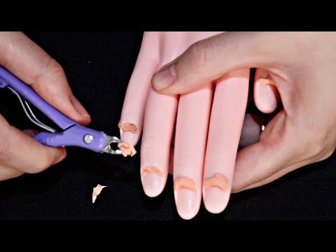 ASMR: ROLEPLAY MANICURE (fazendo suas unhas ate você dormir ) - vídeo satisfatório