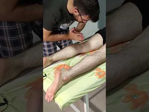 THE MOST RELAXING MASSAGE FOR HAMSTRING MUSCLE AND FEET #massage #satisfying #relaxing #asmr #shorts