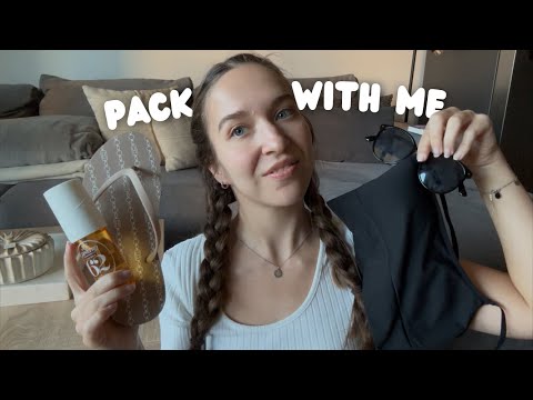 ASMR Travel Essentials🩴 | Beauty, Accessories (Tapping, Fabric Scratching, Whispers, Show and Tell)