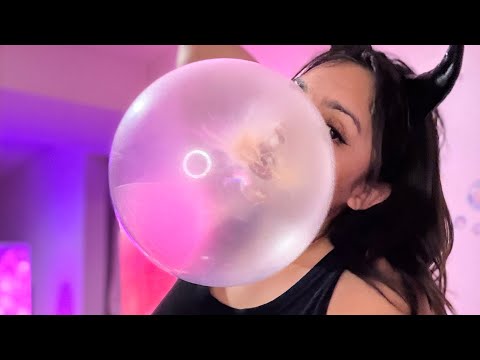BIG BUBBLE GUM ASMR | blowing wobbly MASSVE MESSY bubble gum popping sounds
