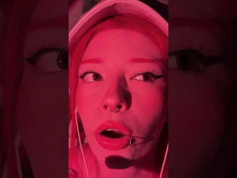 #asmr #lollipop #mouthsounds #egirl