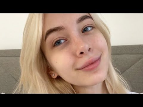 Твоя милая девушка встречает тебя с работы АСМР 💖🥹 Your cute girlfriend comforts you after work 💖