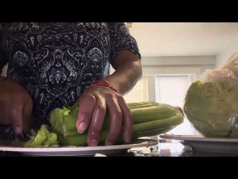 ASMR cutting and washing vegetables