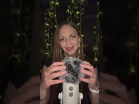 ASMR Mic Scratching 🎤✨ #shorts