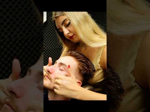 CHAIR MASSAGE ASMR 🔅Head Massage #shorts