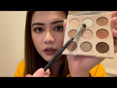 ASMR doing your makeup 💄