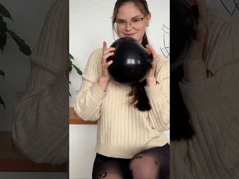 Massages ? 🤭😬 #asmr #balloon #looner #massage