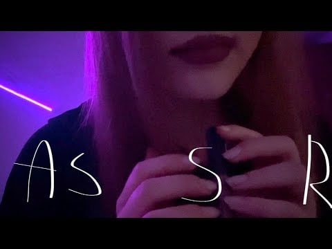 ASMR tapping / natural nails 