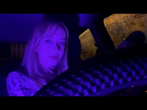 ASMR - TE FAZENDO DORMIR DENTRO DO CARRO EM UMA NOITE CHUVOSA🌧️