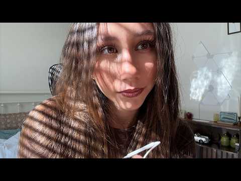 ASMR | Tingly Apple Mic Mouth Sounds (For the Lofi Lovers)