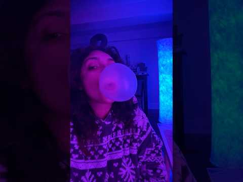 BUBBLE ASMR | blowing and popping bubble gum sounds #bubble #mouthwhisper