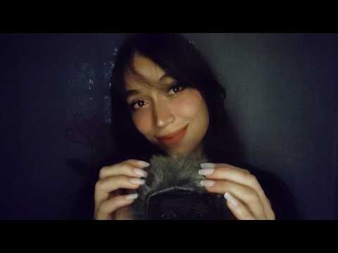 Asmr com a espuma de pelinhos profissional do Tascam
