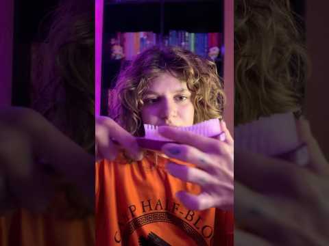 Posso fazer um penteado no seu cabelo? #asmr #relax #asmrroleplay #tapping #fy #dormir #asmrvideo