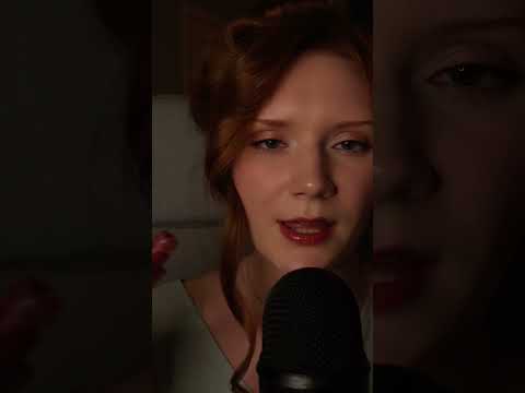 Lipgloss ASMR tapping Mouth sounds 😴 in Russian звуки рта липкий шепот асмр