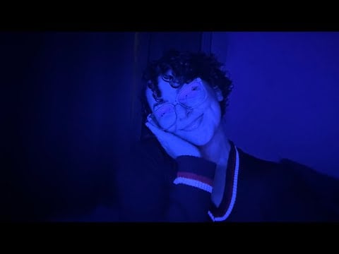 ASMR: SENDO SUA COMPANHIA EM UM DIA DIFÍCIL / SOM DE MÃOS e SUSSURRO 