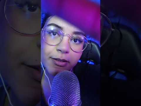 ASMR- Sons de boca com eco e movimentos com as mãos