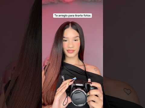 Asmr en español 😴 te arreglo para tirarte fotos 📸 #softspoken #asmrroleplay #asmrmakeup
