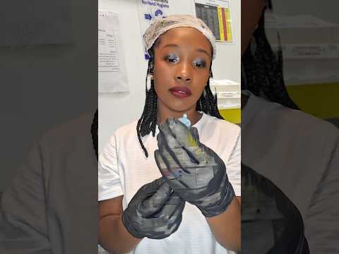 ASMR POV - ENFERMEIRA FAZ EXAMES EM VOCÊ NO POSTO DE SAÚDE #pov #humor #shorts #shortvideo