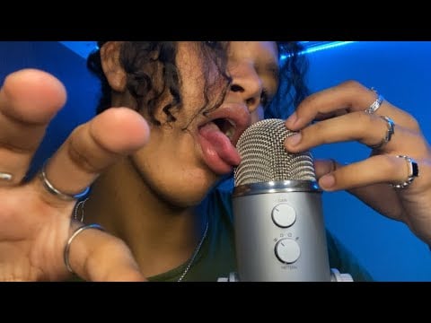 ASMR 1025% PURE MOUTH SOUNDS FAST AND AGGRESSIVE SPIT PAINTING, HAND MOVEMENTS, INAUDIBLE WHISPERS