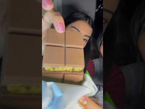CHOCOLATE DE DUBAI💚 tu ya lo probaste? #asmr #relax #tingles #dubai