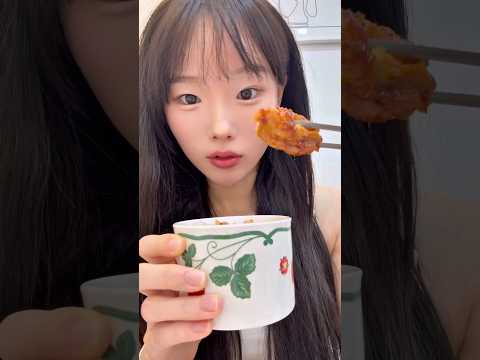 지코바 처음 먹어봤는데,,🍗 매웠음 🔥 #mukbang #먹방 #shorts #food #지코바 #지코바치킨