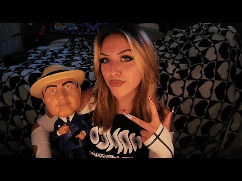 asmr- scratching & tapping ❤️ 